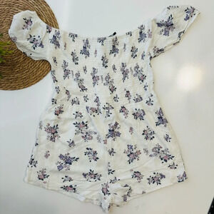 Zenobia‎ Women's Floral Plus Size Romper White 3XL